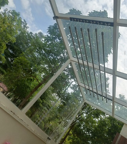 Ceiling Cloth Hanger 2