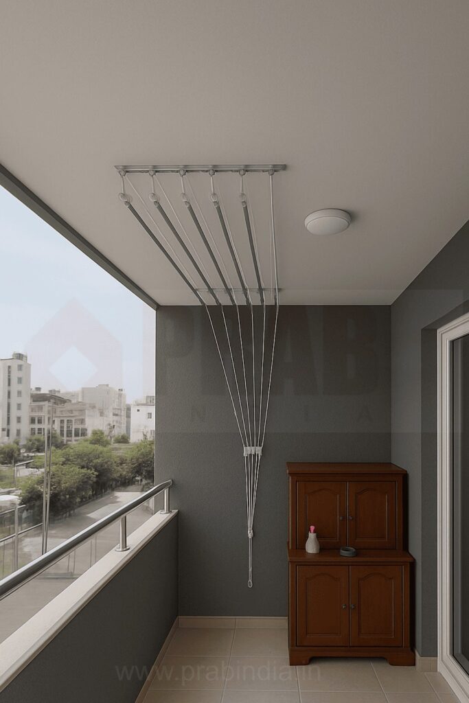 Ceiling clothes drying hanger