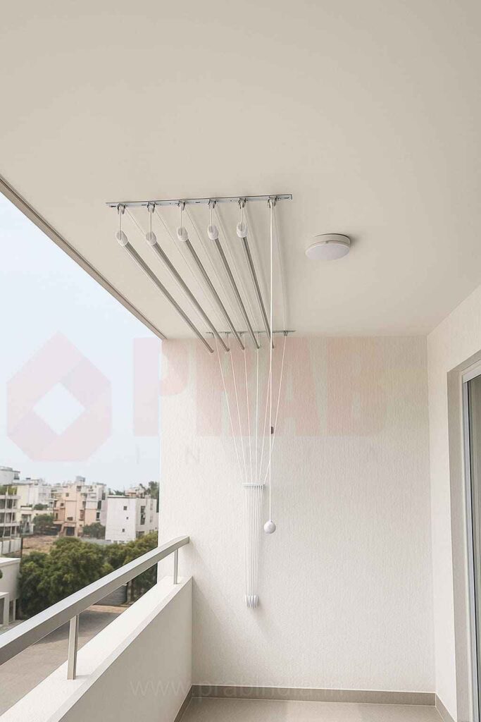 ceiling clothes drying hanger